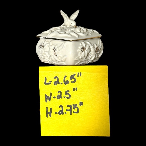 💰 5 FOR $40 / VINTAGE LENNOX PORCELAIN 24K GOLD TRIP HUMMINGBIRD TRINKET BOX - Picture 3 of 9